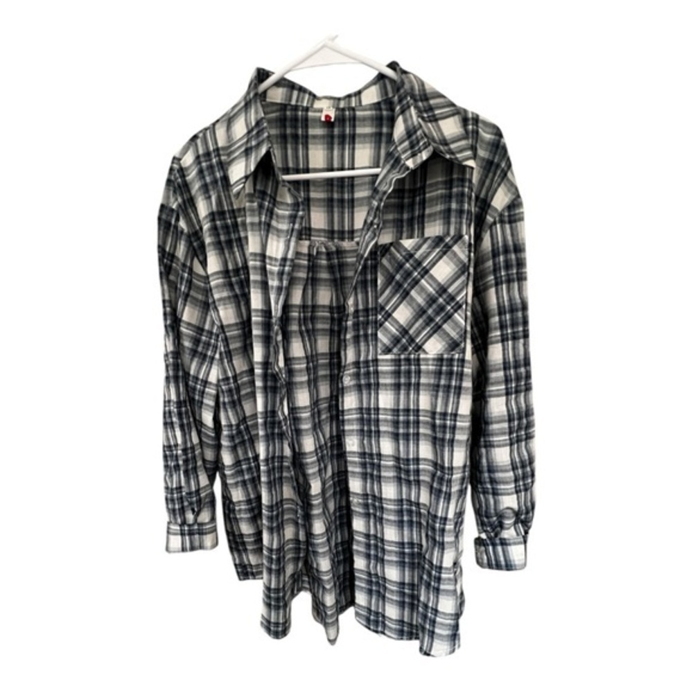 No tags Blue and White Plaid Button-Up Shirt